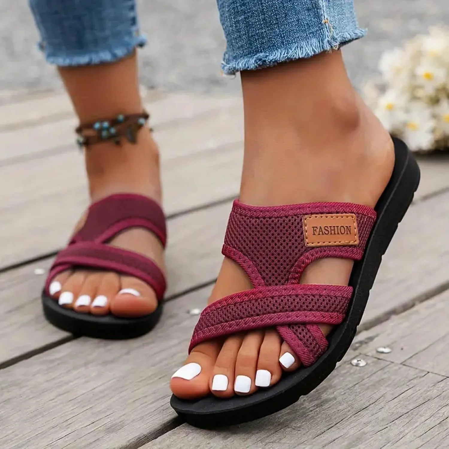 2025 New Women Sandals,Flat Casual Summer Beach Quick Drying Breathable Mesh Sandals For Women Dressy Comfortable Orthopedic Arch Support Outdoor Walking Sandals Daily Wear Sandal