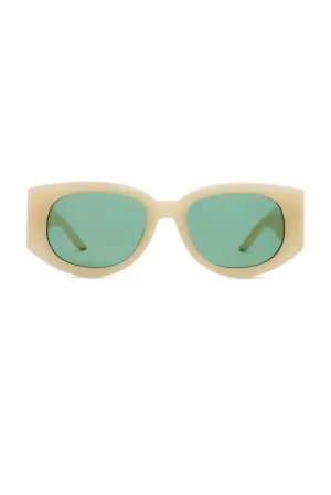 Acetate Metal Oval Wave Sunglasses