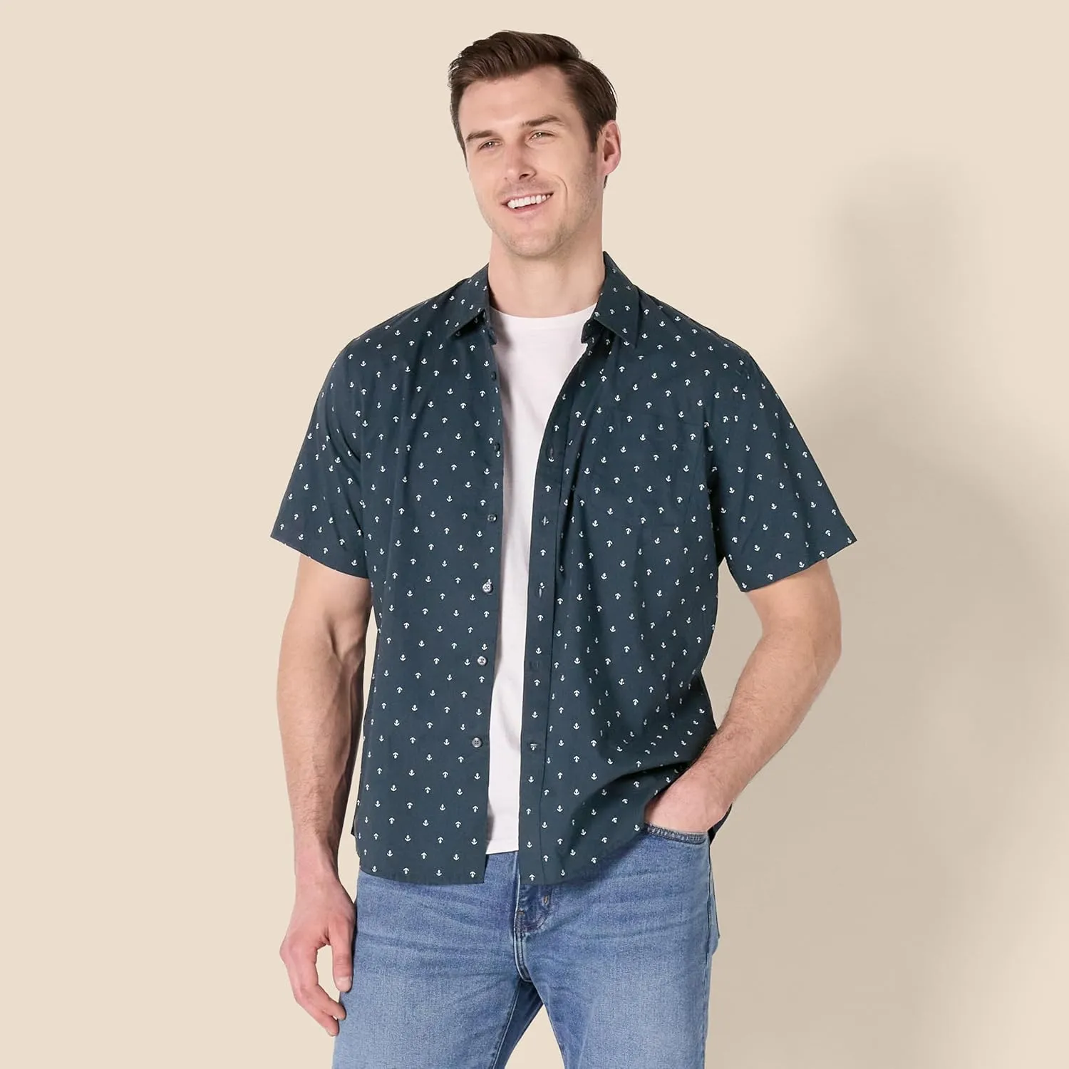 Amazon Essentials Slim-Fit Men's Short Sleeve Button Down Shirt