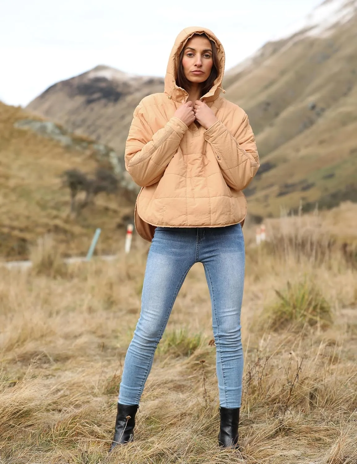 Bianstore Women's Oversized Puffer Jacket Lightweight Pullover Hoodies Winter Padded Coat Tops