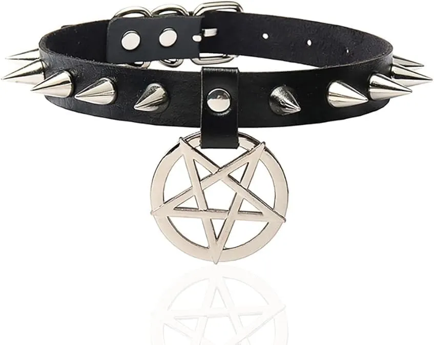 Black Goth Choker Necklace For Women Punk Spike Rivet Round Heart Bell Belt Necklaces Collar Cosplay Chocker Gothic Accessories