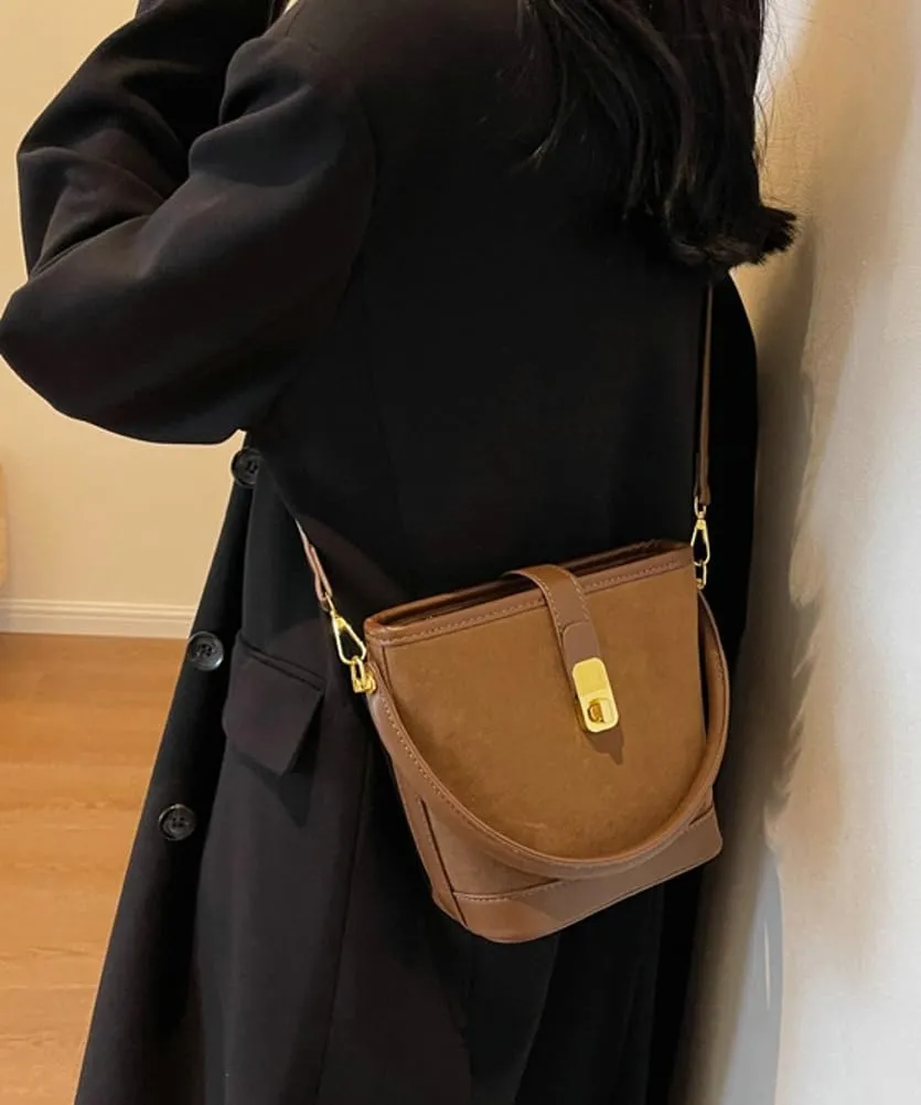 Classic Suede Bucket Bag for Women Large Capacity Crossbody Bag Elegant Top Handle Purse Slouchy Bag with Adjustable Strap