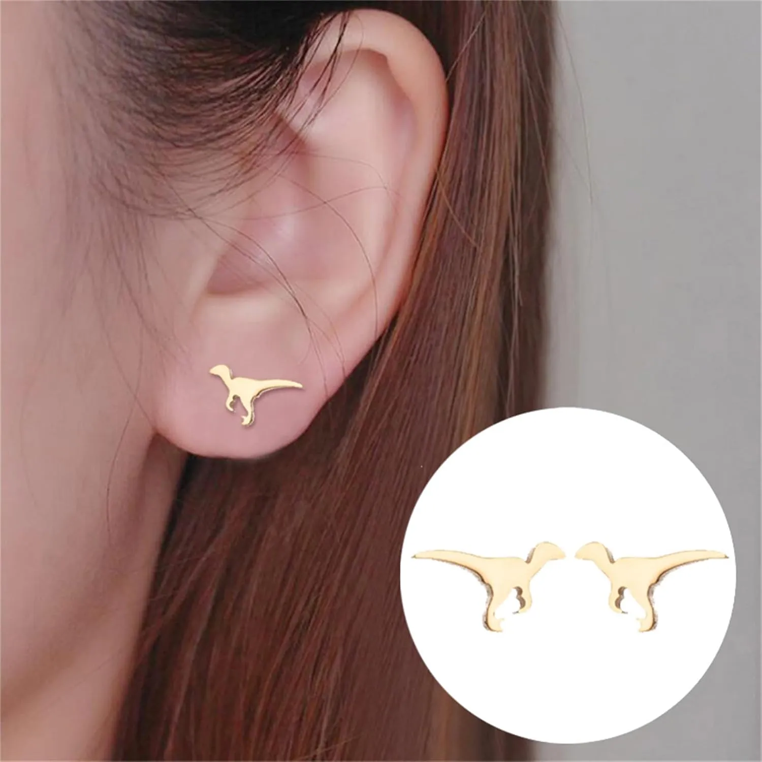 Dreuyet 4 Pairs Tiny Dinosaur Stud Earrings Minimalist Cute Animal T-Rex Dinosaur Earring Stainless Steel Mini Cartilage Tragus Piercing Jewelry Gifts for Women