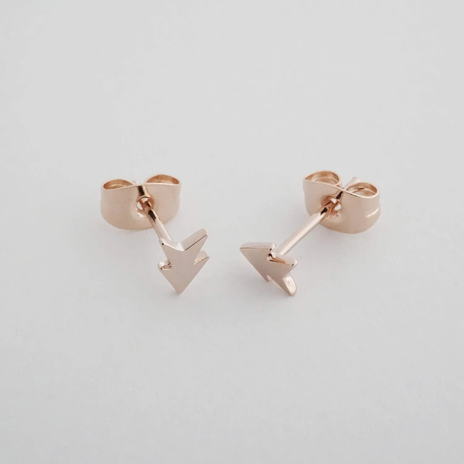 HONEYCAT Arrowhead Geo Star Stud Earrings in Gold, Rose Gold, or Silver | Minimalist, Delicate Jewelry