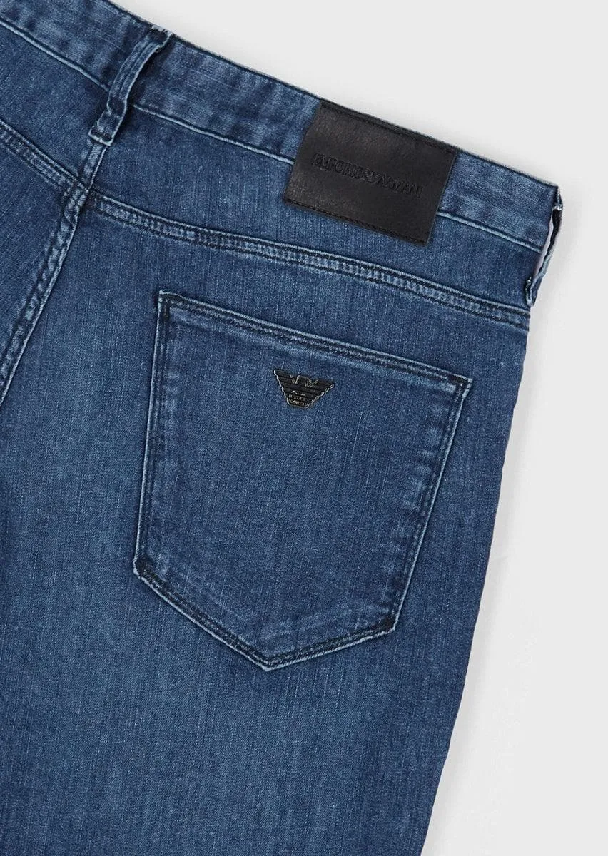 Jeans j06 slim fit in denim light wash