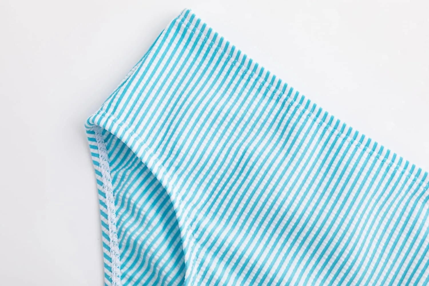 LIZENS Two-Pieces Girls Swimsuit Puff Sleeve Beach Bathing Suit Stripe Bikini Sets
