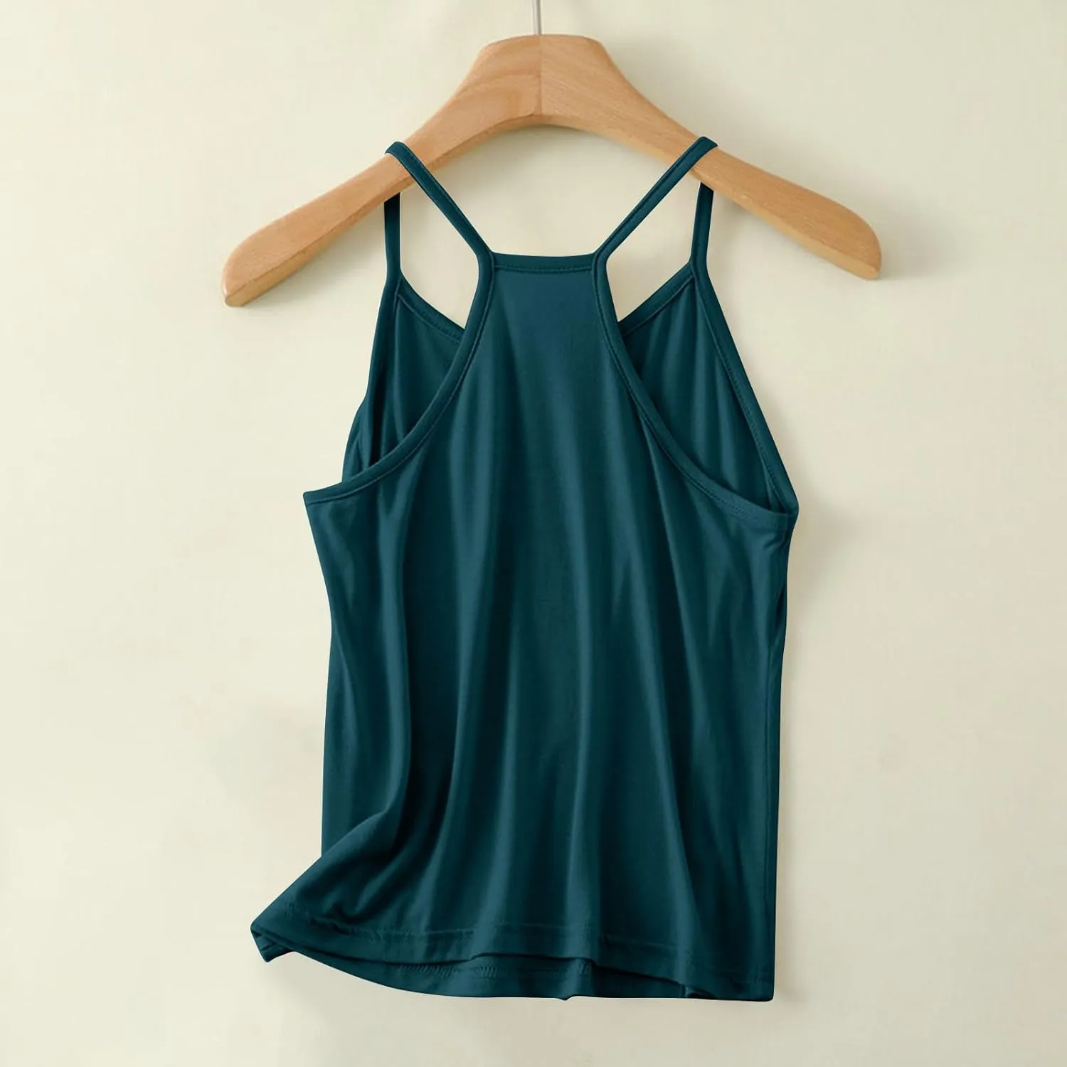 Lmdudan Tank Tops for Women Crewneck Spaghetti Strap Camisole Loose Fit Sleeveless Tees Casual Summer Racerback Shirts