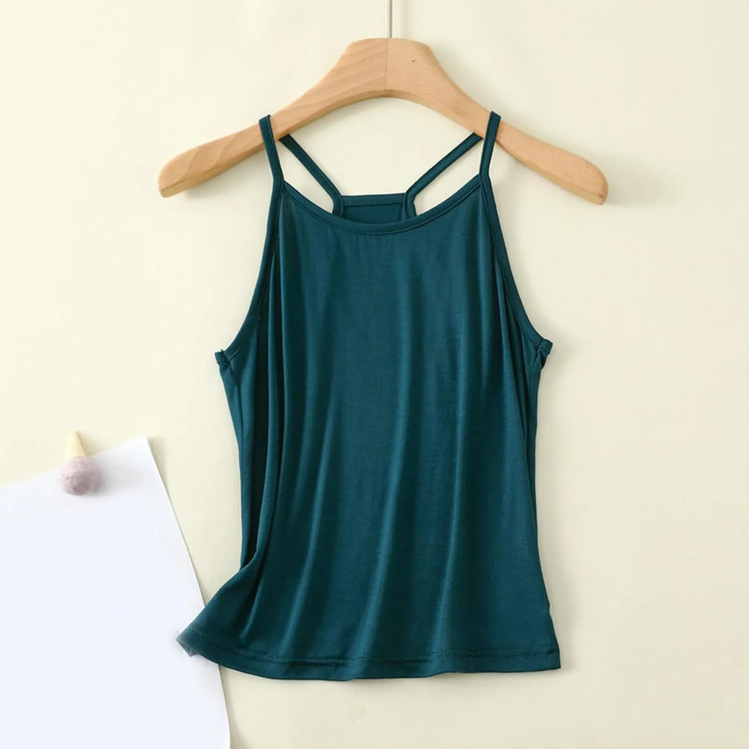 Lmdudan Tank Tops for Women Crewneck Spaghetti Strap Camisole Loose Fit Sleeveless Tees Casual Summer Racerback Shirts
