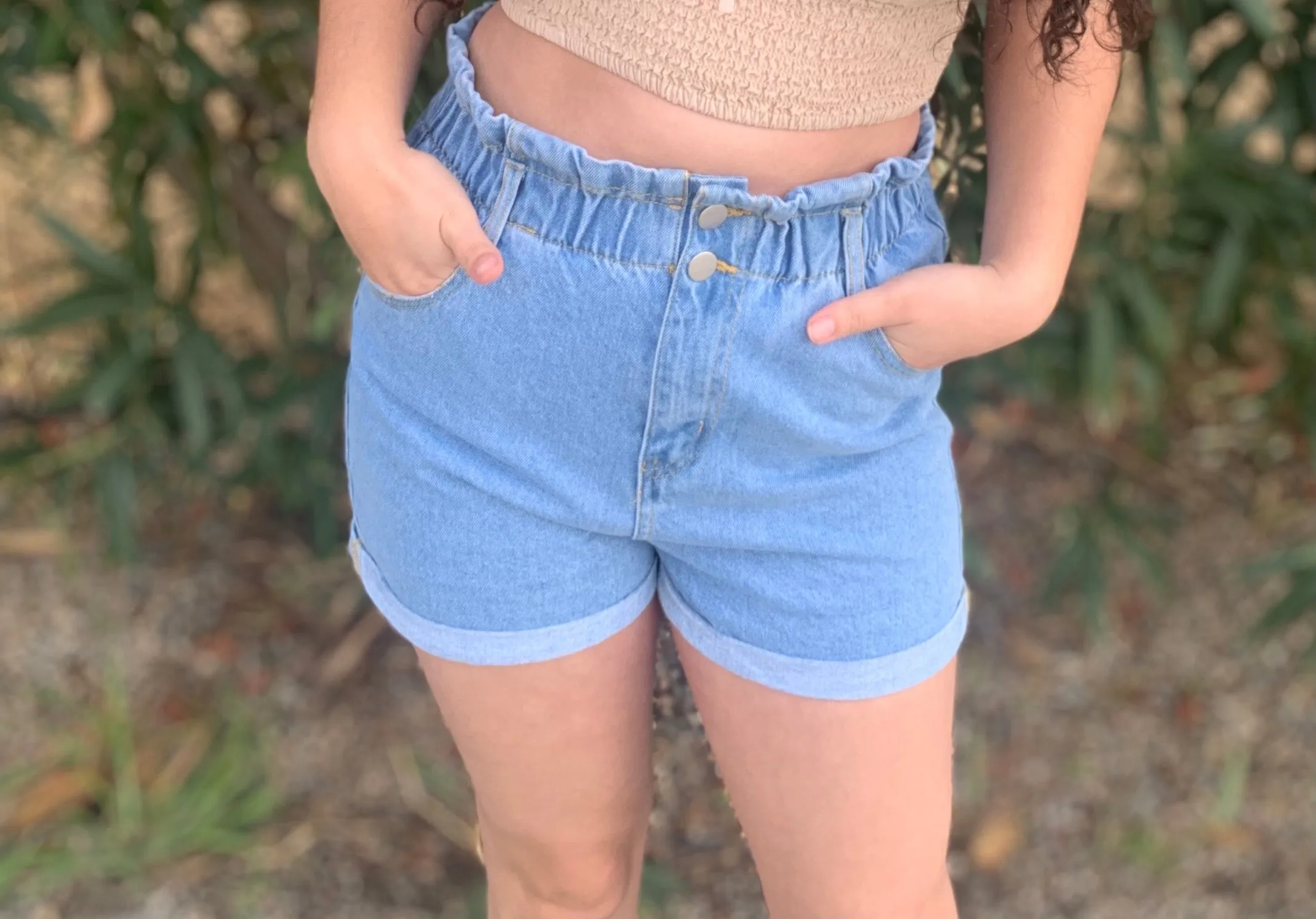 LYNN SHORTS