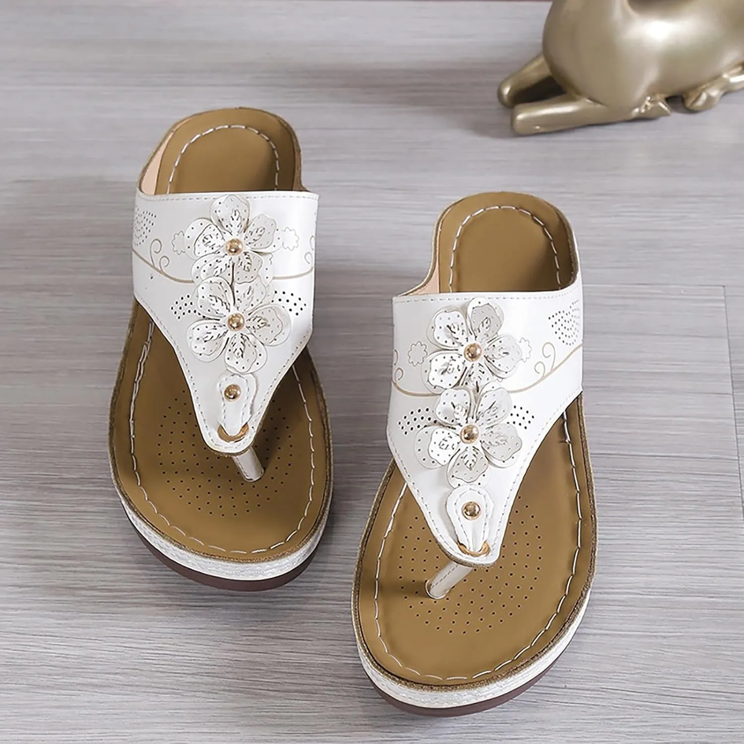 Orthopedic Flat Sandals for Women, Dressy Walking Shoes, Thong Flip Flops Orthotic Wedge Slides Lightweight Comfortable Beach Vacation Footwear Casual Bohemian Sandal for Summer with Arch Support