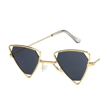 "Sorry Not Sorry" Fashion Frame Sunglasses
