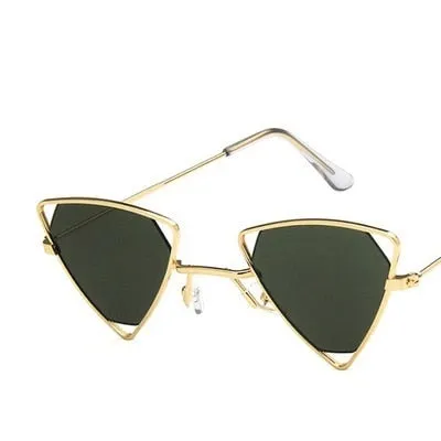 "Sorry Not Sorry" Fashion Frame Sunglasses