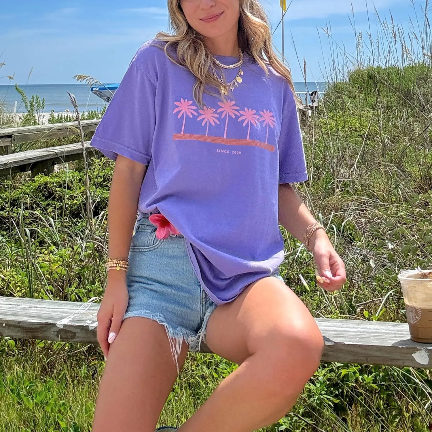 Vintage Oversized Flower Graphic Tees Cute Surfboard Palm Baggy T-Shirts Summer Preppy Beach Tops Teen Girls Clothes