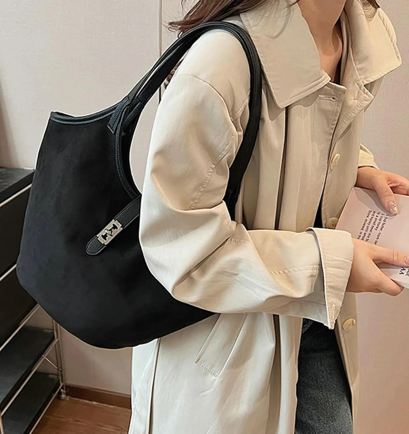 Vintage Suede Crescent Bag Hobo Bag for Women Trendy Suede Slouchy Bag Large Capacity Tote Bag Fall Winter Satchel Purse 2024