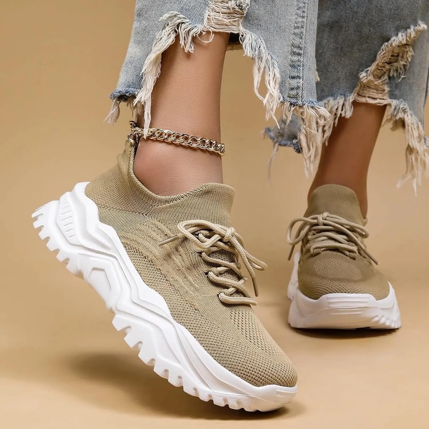 Women's Slip On Walking Shoes Casual Athletic Running Shoes Comfortable Lightweight Workout Sneakers Breathable Platform Gym Trainers Fashion Sneakers