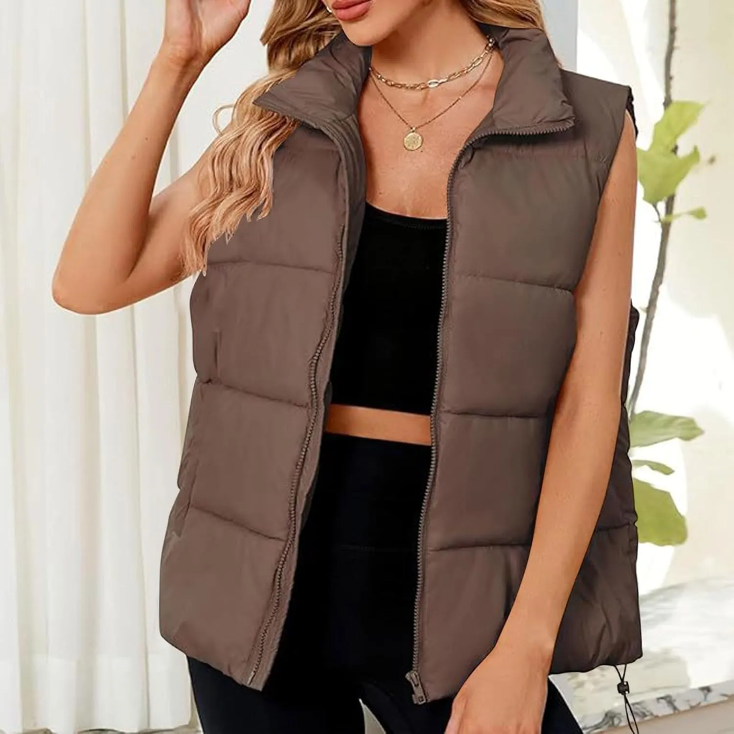 Womens Vest Sleeveless Stand Collar Down Jackets Warm Quilted Vest Winter Puffer Coat Zip Up Outwear with Pockets